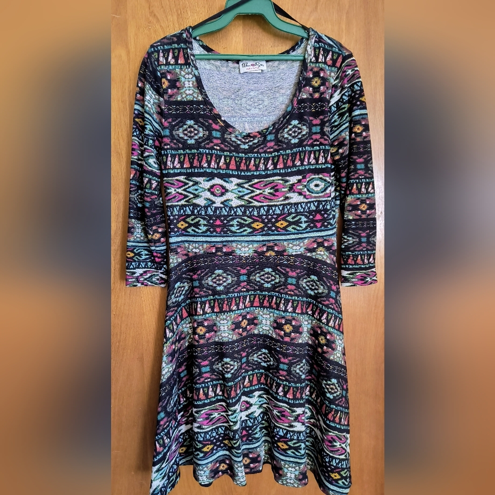 Women's dress with sleeves, Urban Rose, size L, Size 10, multi color pattern